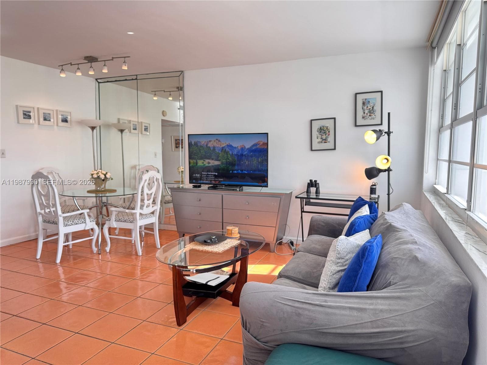 100 Lincoln Rd # 836, Miami Beach FL 33139 — 3
