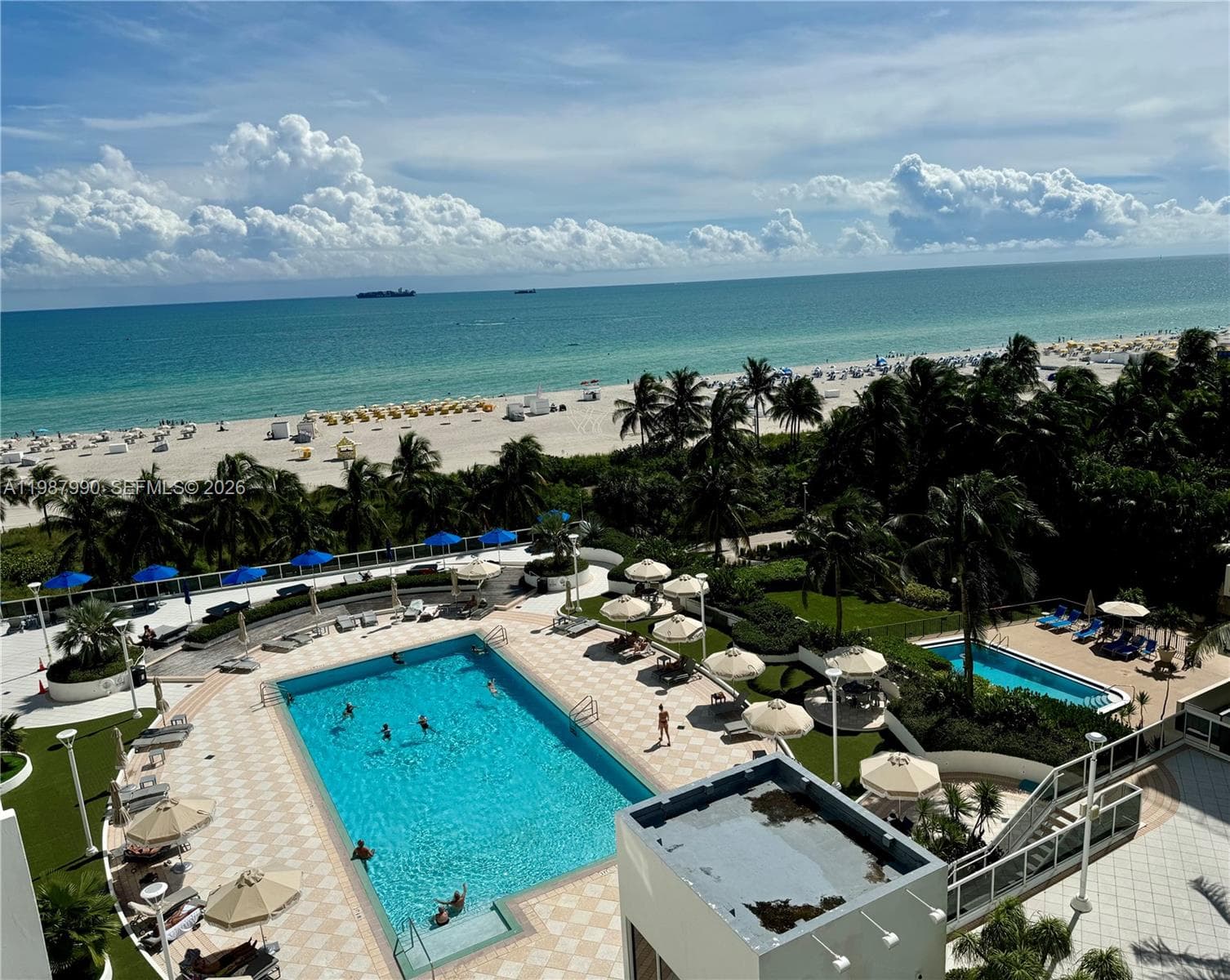 100 Lincoln Rd # 836, Miami Beach FL 33139 — 1
