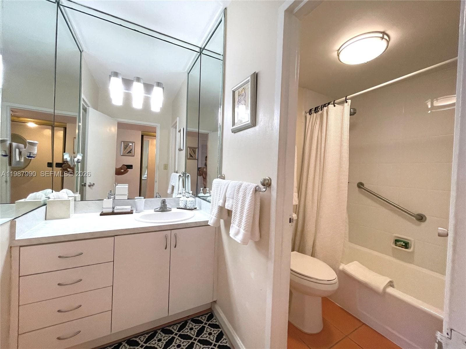 100 Lincoln Rd # 836, Miami Beach FL 33139 — 5