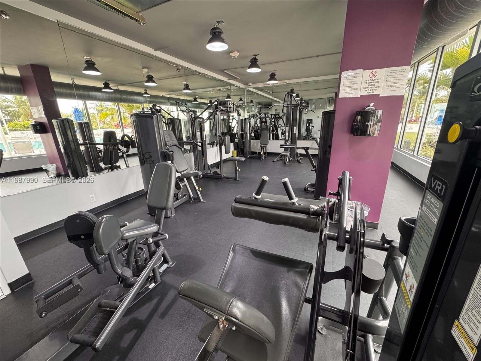 100 Lincoln Rd # 836, Miami Beach FL 33139 — 41