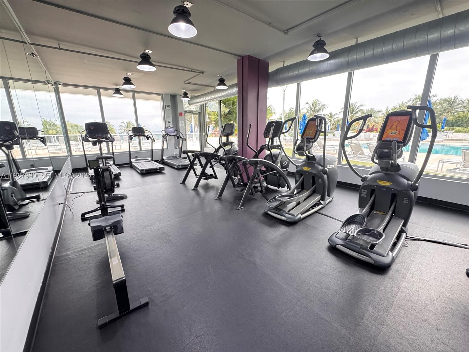 100 Lincoln Rd # 836, Miami Beach FL 33139 — 44