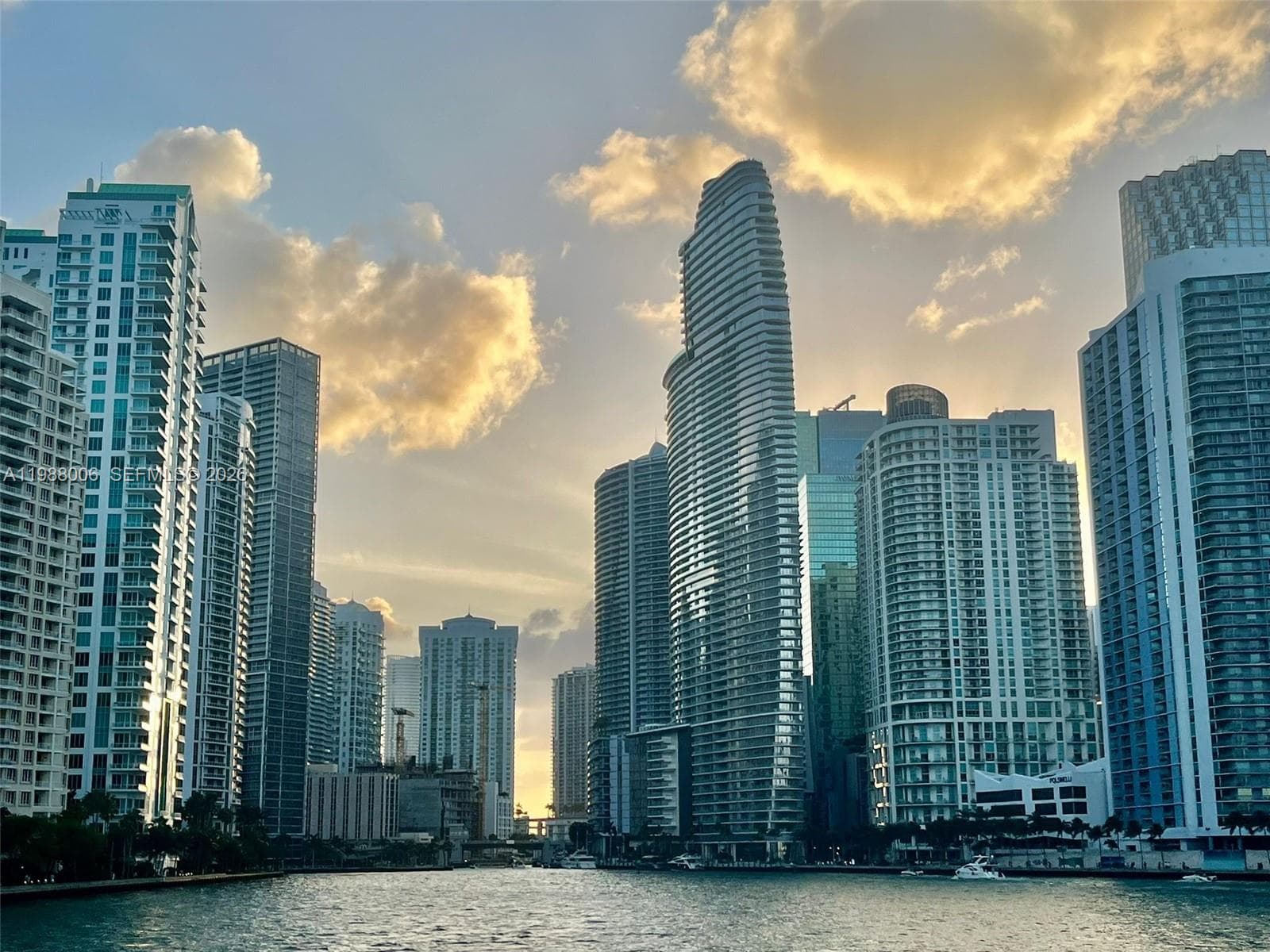 300 Biscayne Boulevard Way # 1808W, Miami FL 33131 — 5