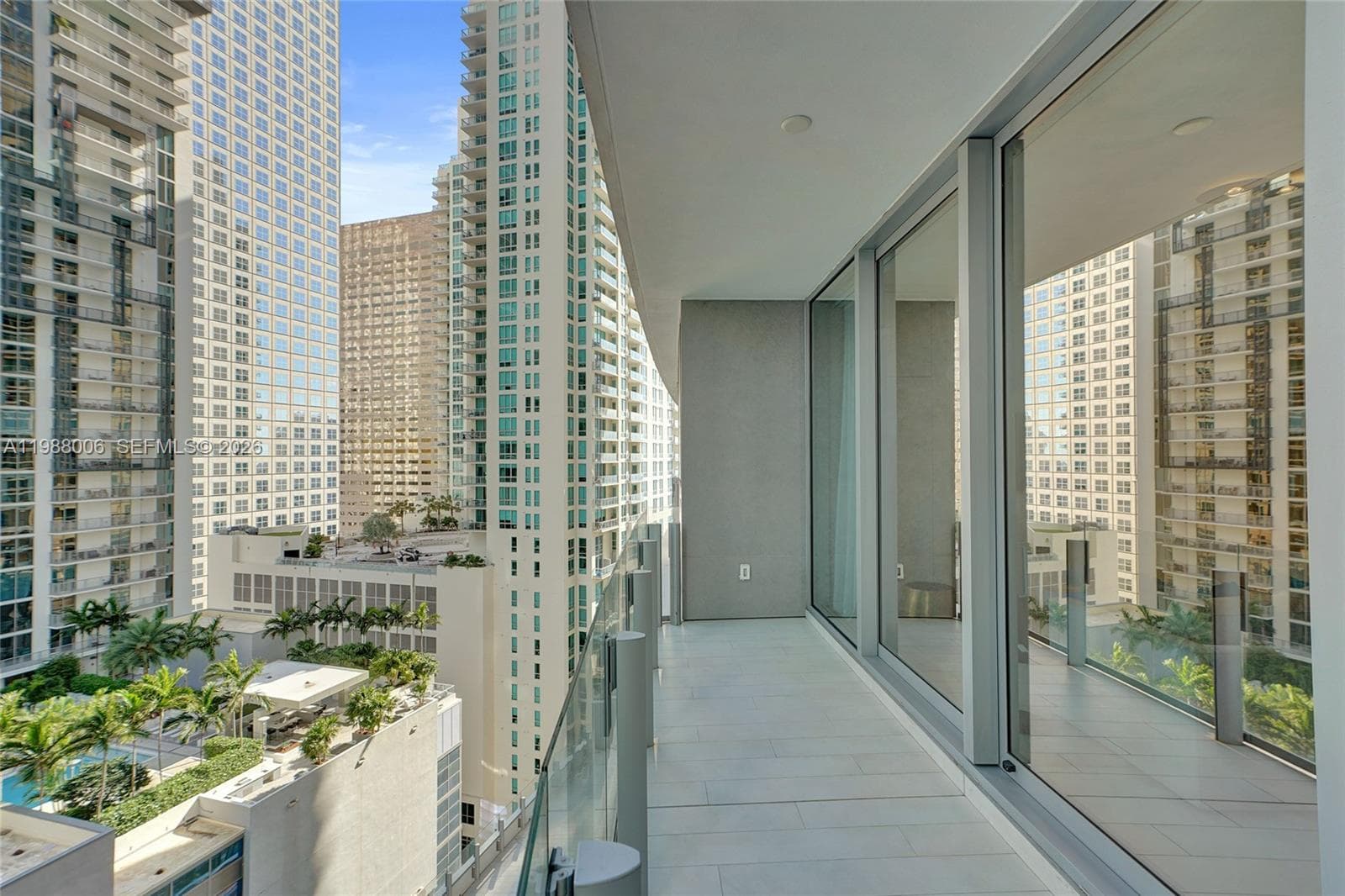 300 Biscayne Boulevard Way # 1808W, Miami FL 33131 — 58