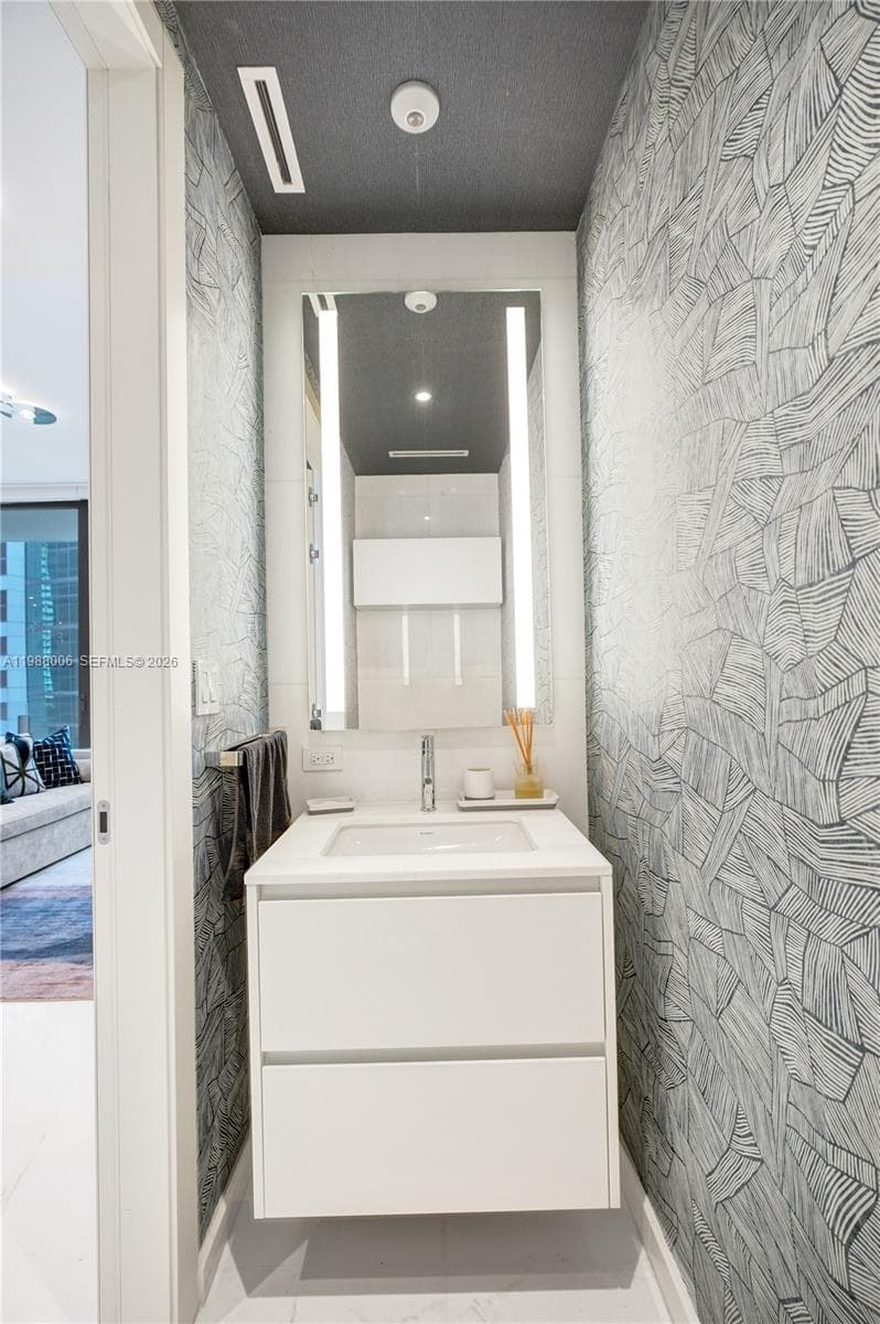 300 Biscayne Boulevard Way # 1808W, Miami FL 33131 — 37