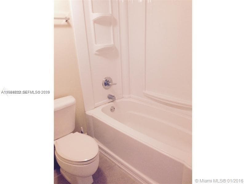 9688 Fontainebleau Blvd # 205, Miami FL 33172 — 6