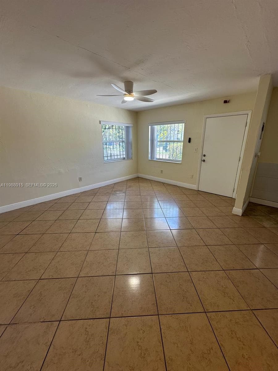 100 NE 78th St # 4, Miami FL 33138 — 8