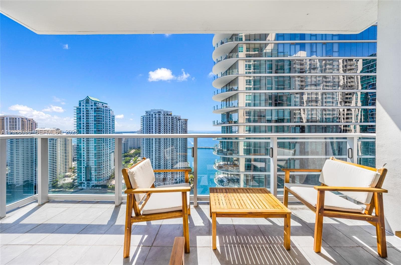 300 S Biscayne Blvd # 2806, Miami FL 33131 — 1