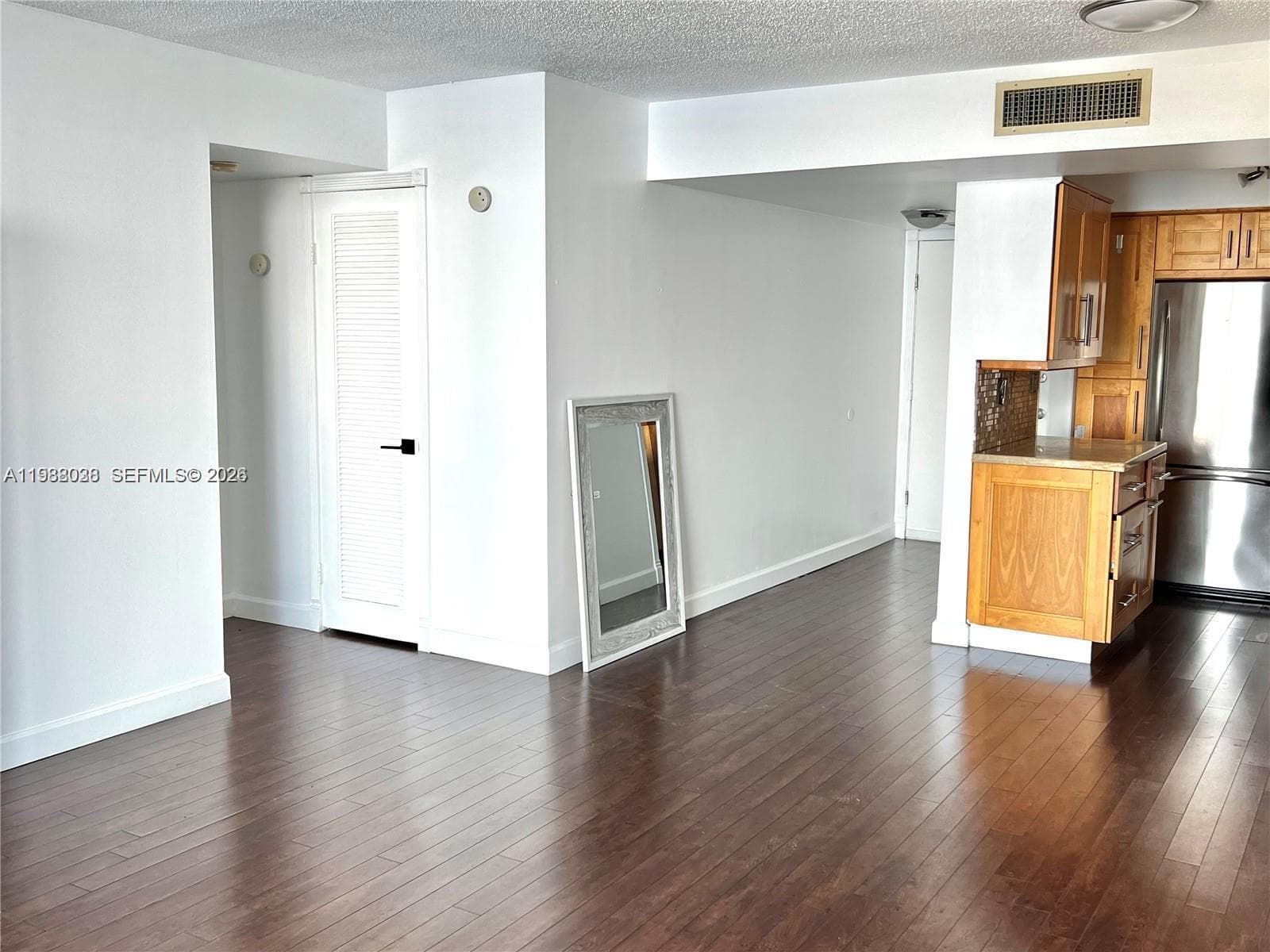 2841 NE 163rd St # 1007, North Miami Beach FL 33160 — 11