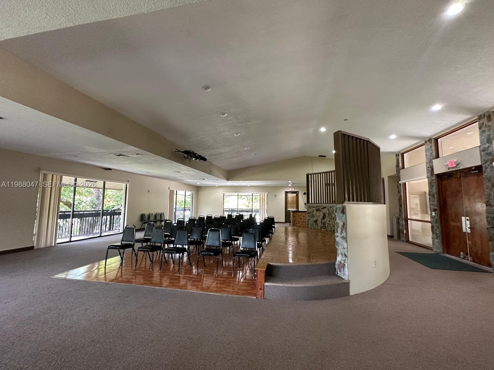 605 Ives Dairy Rd # 7, Miami FL 33179 — 46