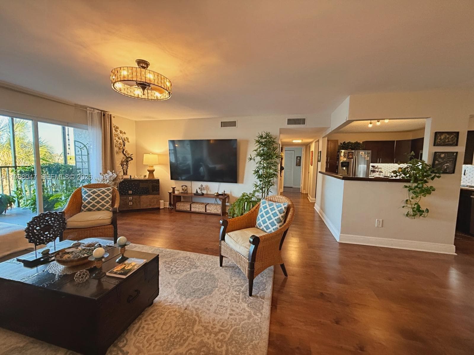 605 Ives Dairy Rd # 7, Miami FL 33179 — 7