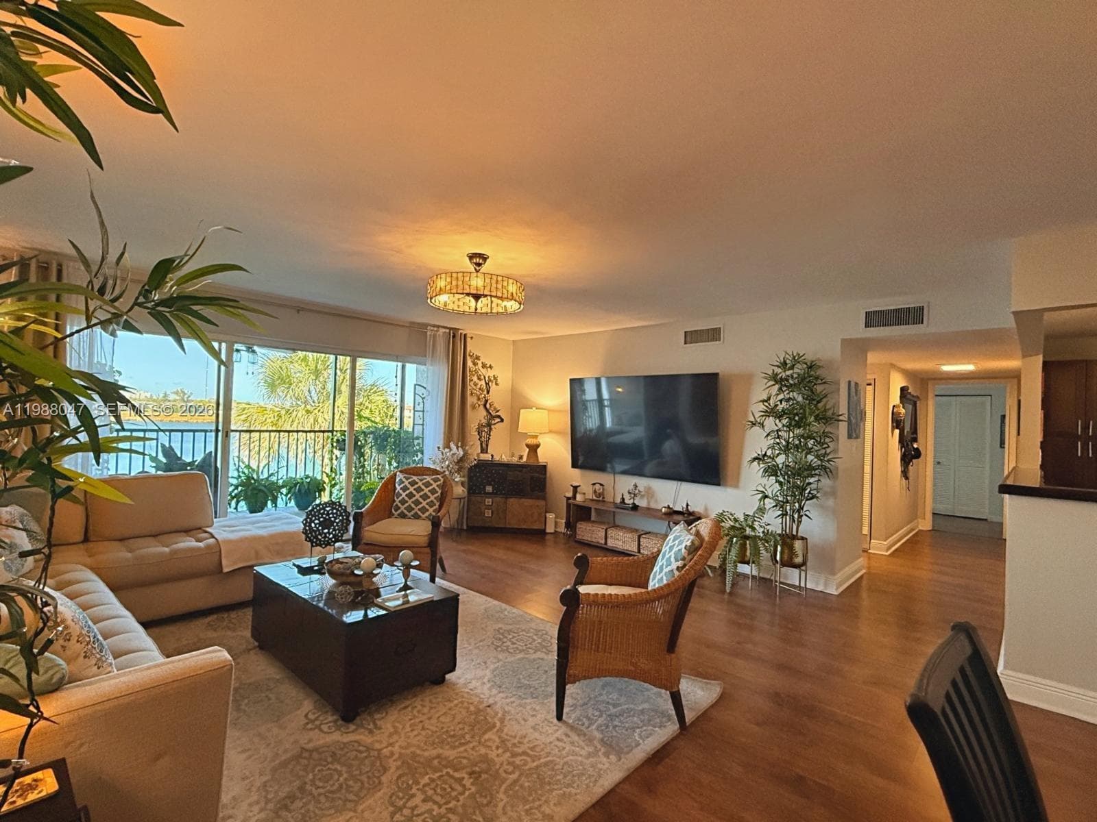 605 Ives Dairy Rd # 7, Miami FL 33179 — 5