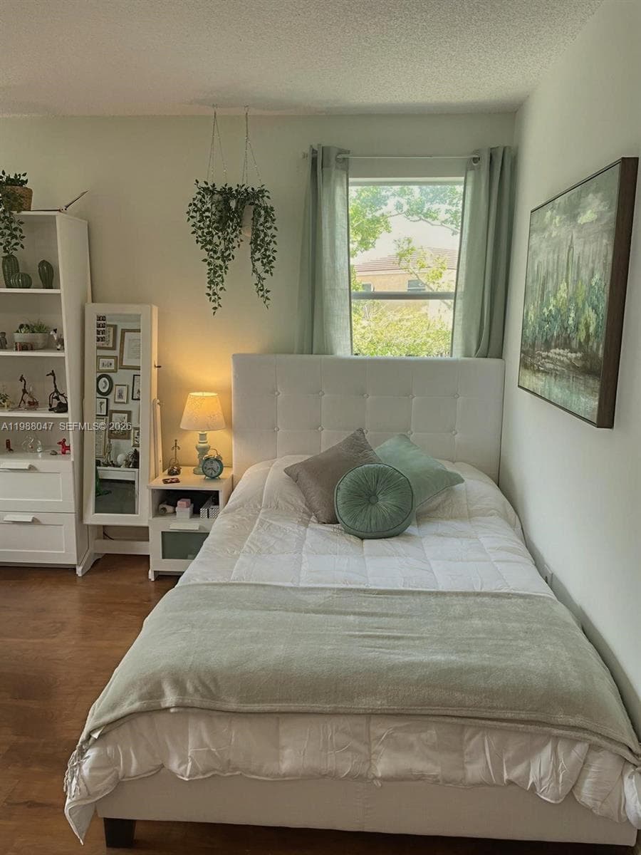 605 Ives Dairy Rd # 7, Miami FL 33179 — 21