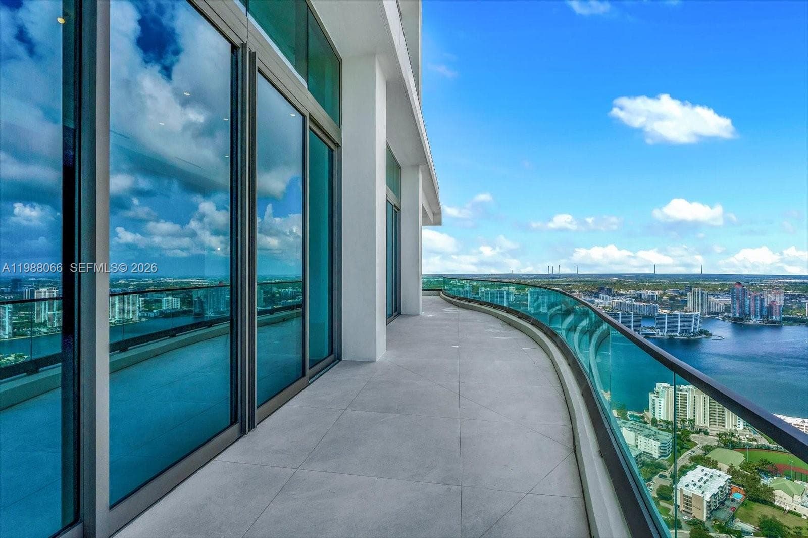 17901 Collins Ave # 01, Sunny Isles Beach FL 33160 — 35