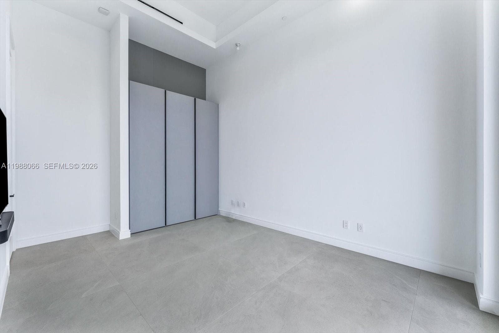 17901 Collins Ave # 01, Sunny Isles Beach FL 33160 — 21