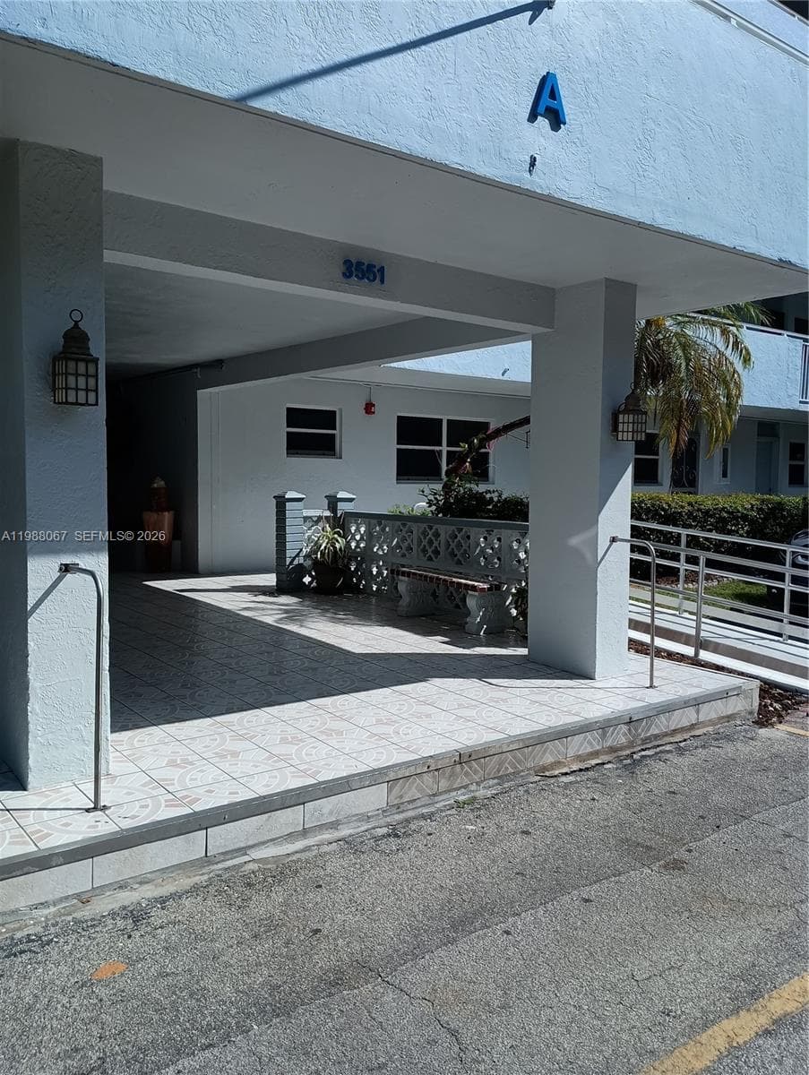 3551 NE 169 # 310, North Miami Beach FL 33160 — 2