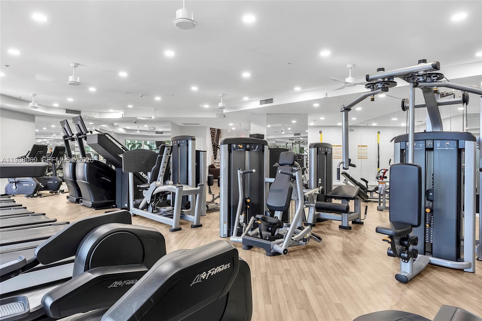 3370 HIDDEN BAY DR # 2210, Aventura FL 33180 — 62