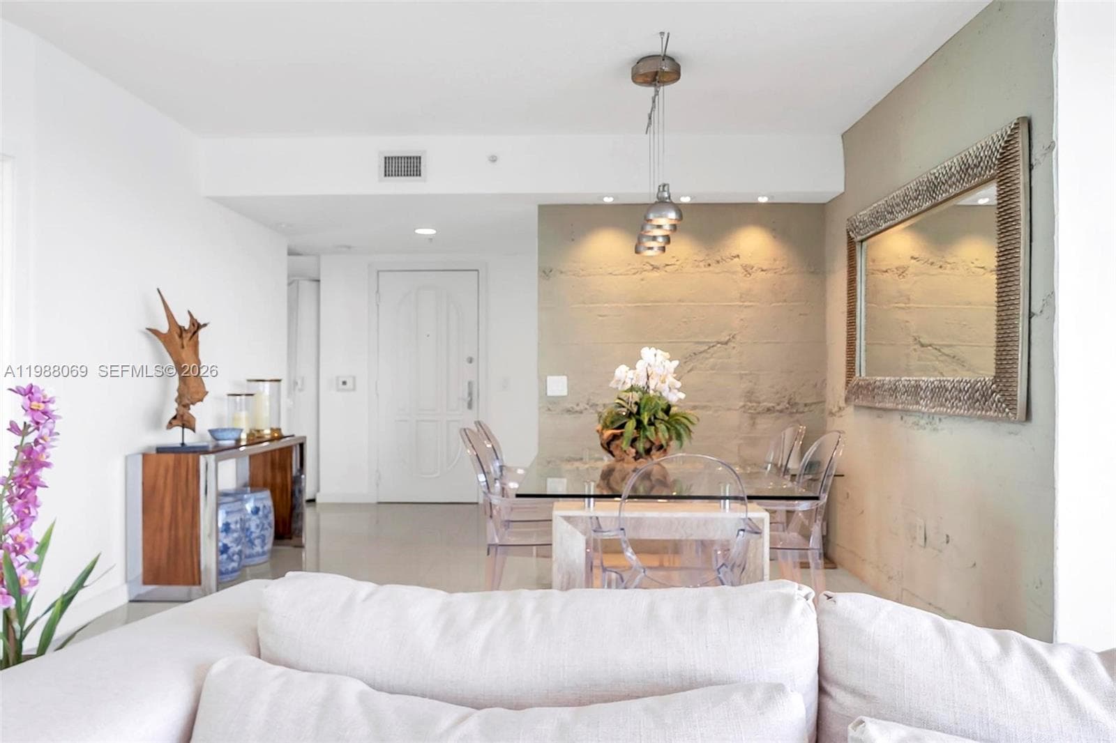 3370 HIDDEN BAY DR # 2210, Aventura FL 33180 — 17