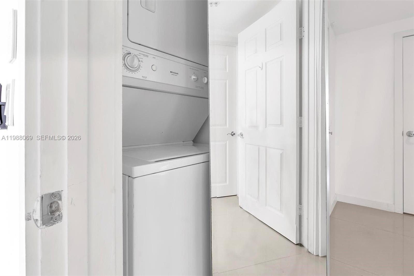 3370 HIDDEN BAY DR # 2210, Aventura FL 33180 — 35