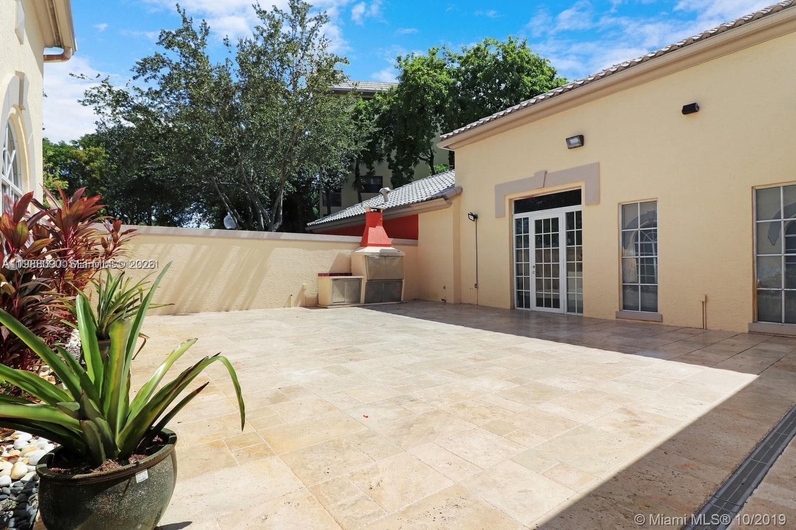 8180 Geneva Ct # 428, Doral FL 33166 — 16