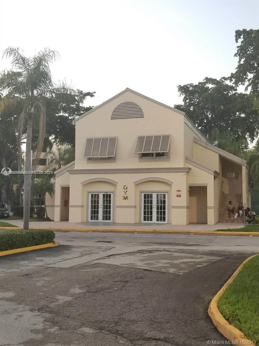 8180 Geneva Ct # 428, Doral FL 33166 — 12