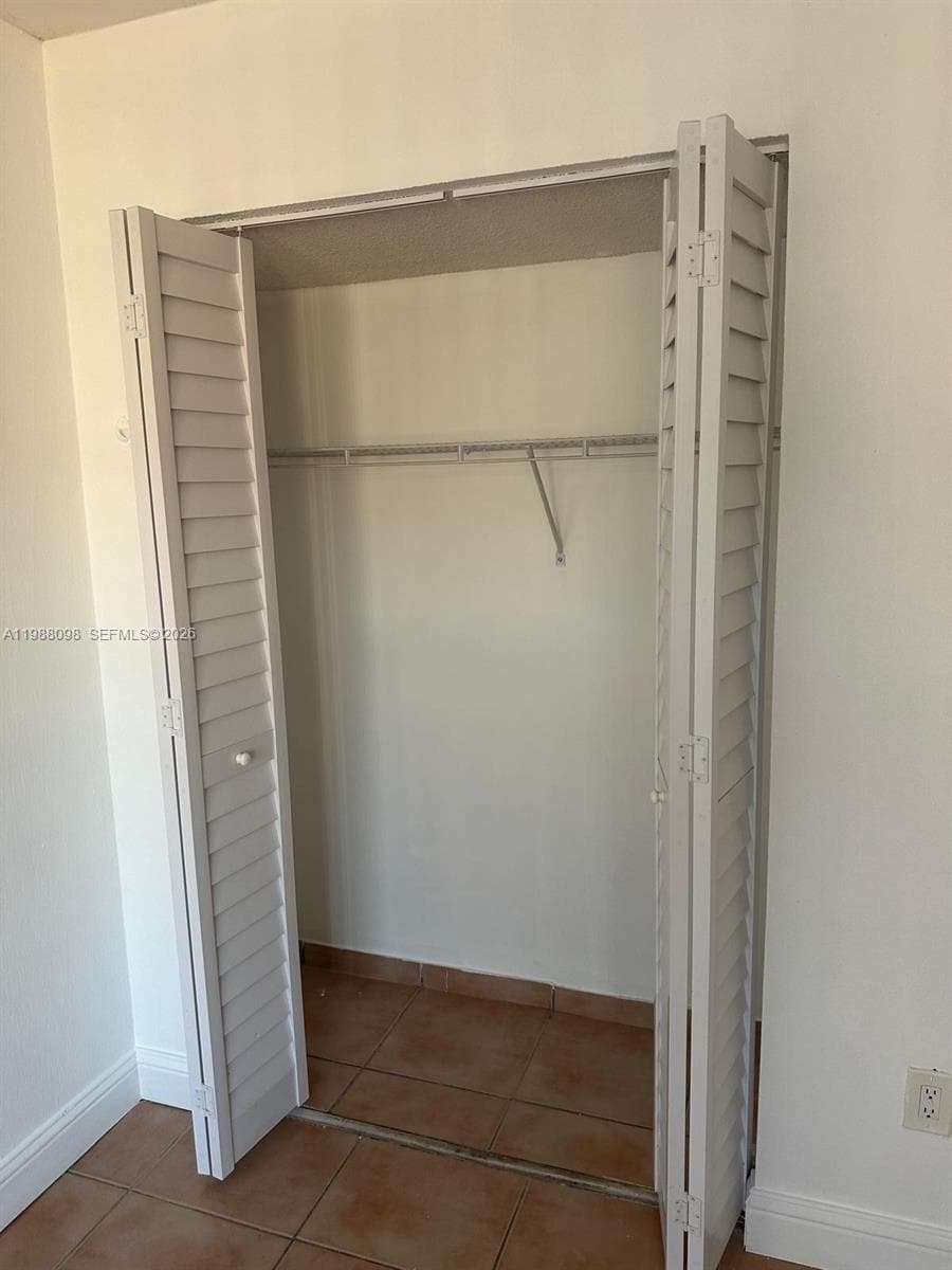 4500 NW 79th Ave # 2B, Doral FL 33166 — 9
