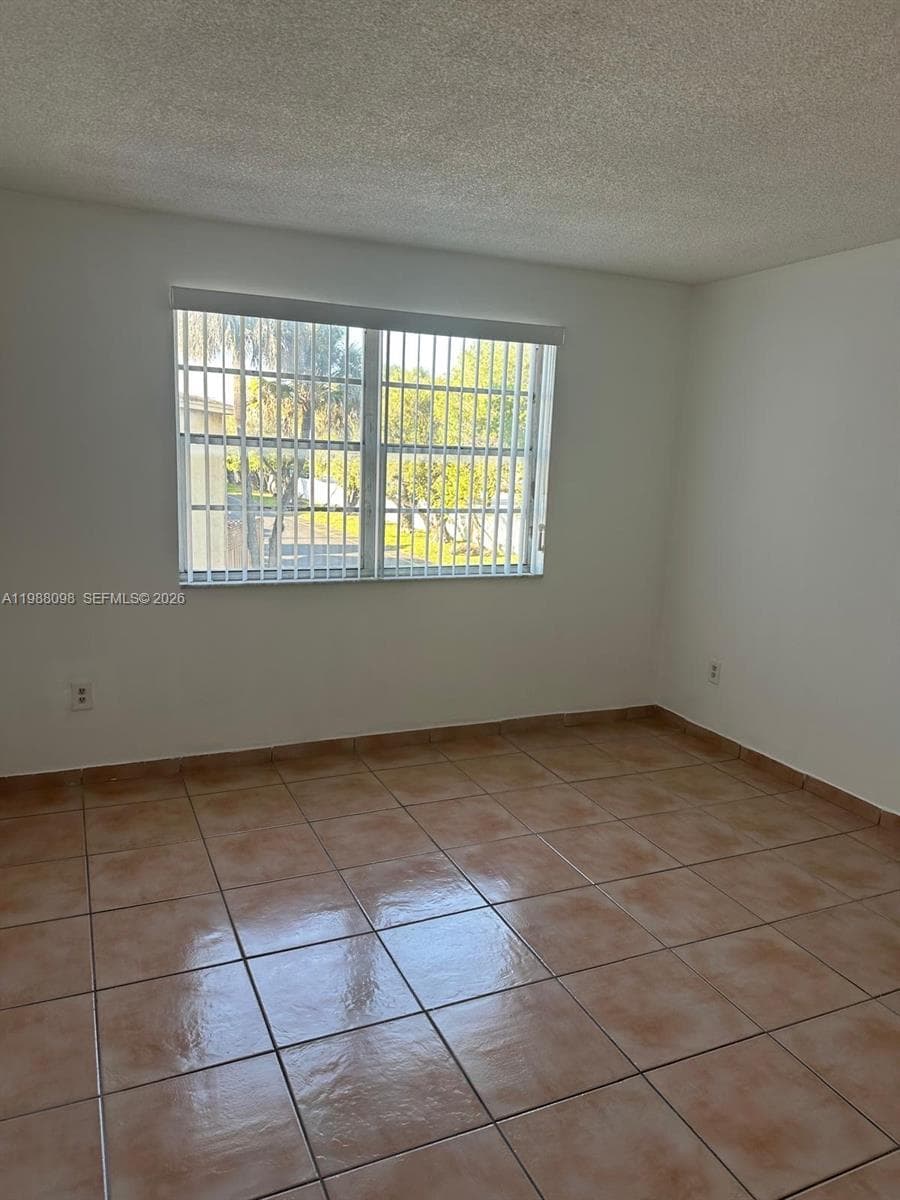 4500 NW 79th Ave # 2B, Doral FL 33166 — 8