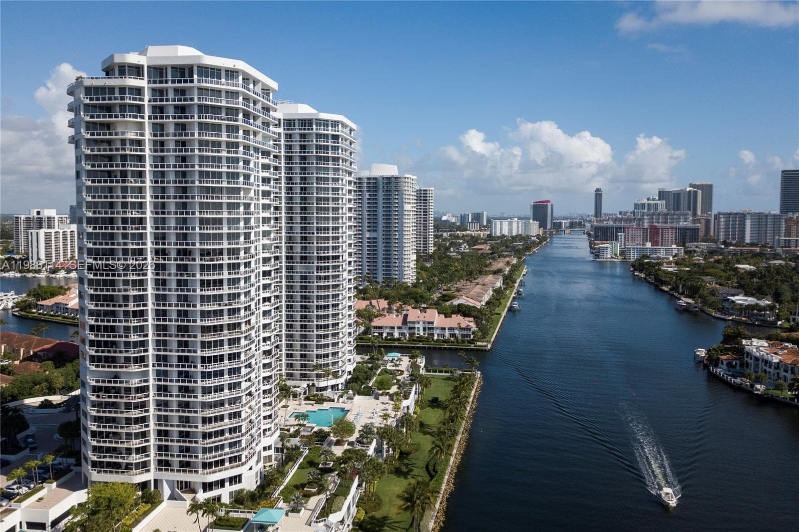 3802 NE 207th St # 1001, Aventura FL 33180 — 2