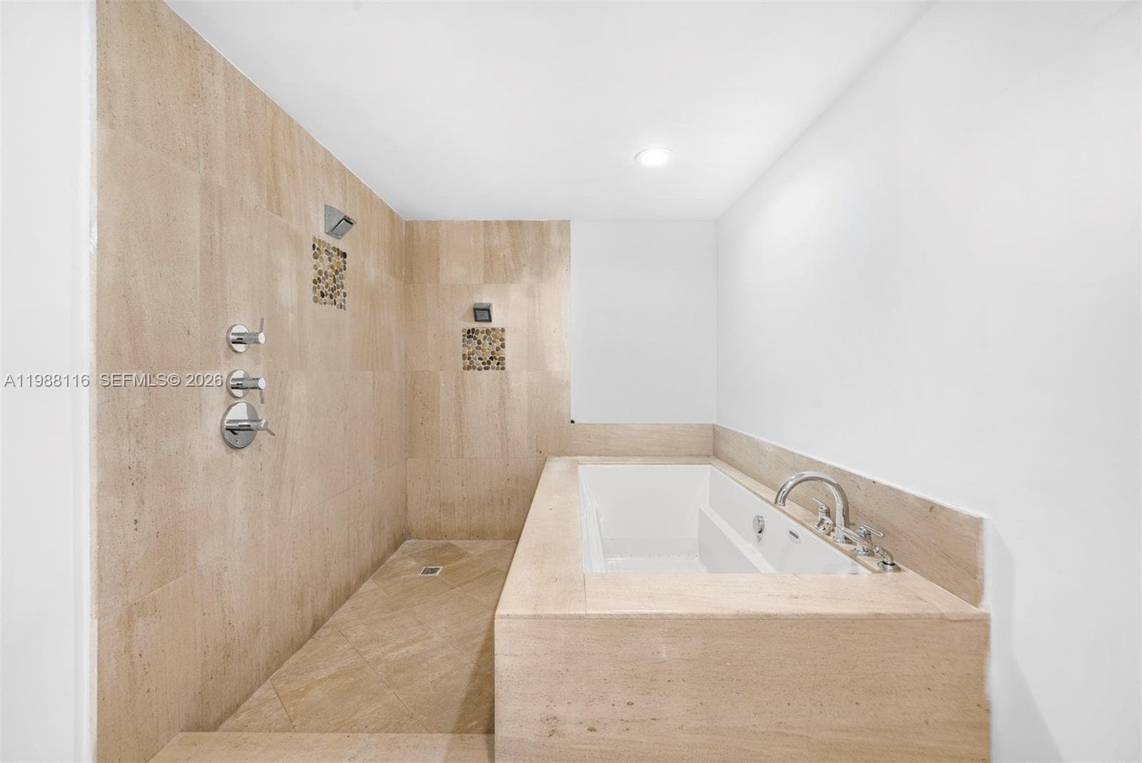 5875 Collins Ave # 906, Miami Beach FL 33140 — 18