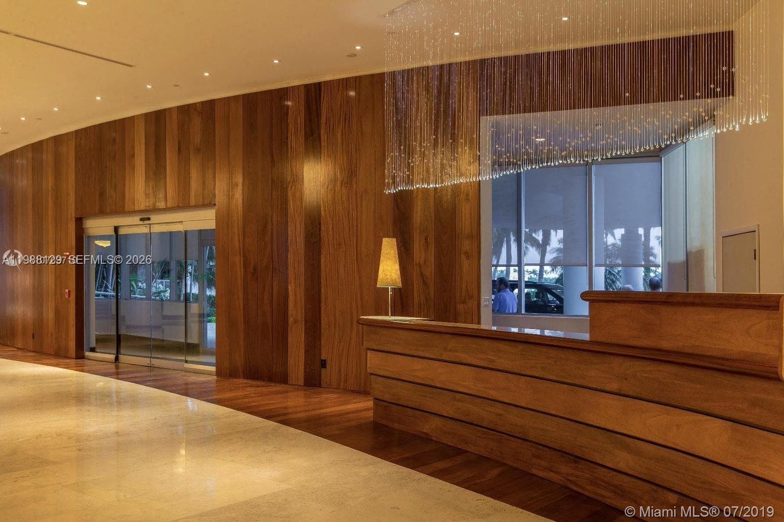 5161 Collins Ave # 1506, Miami Beach FL 33140 — 25