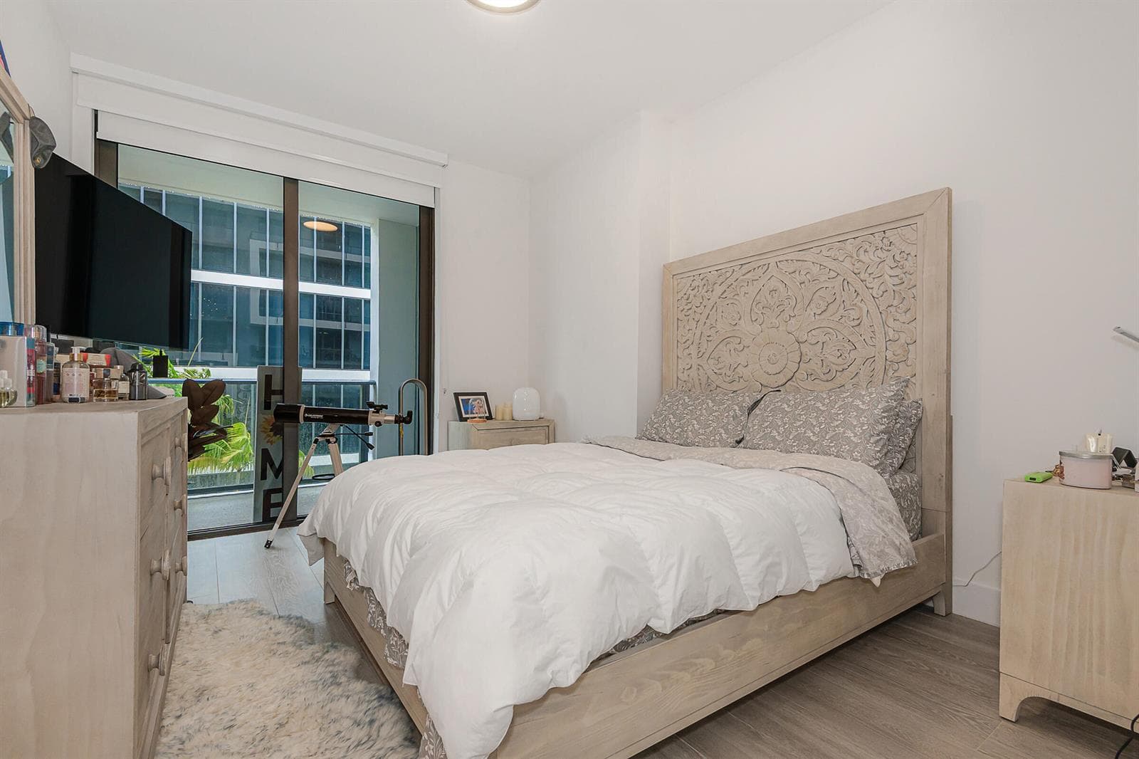 2960 NE 207th Street # 708, Aventura FL 33180 — 28