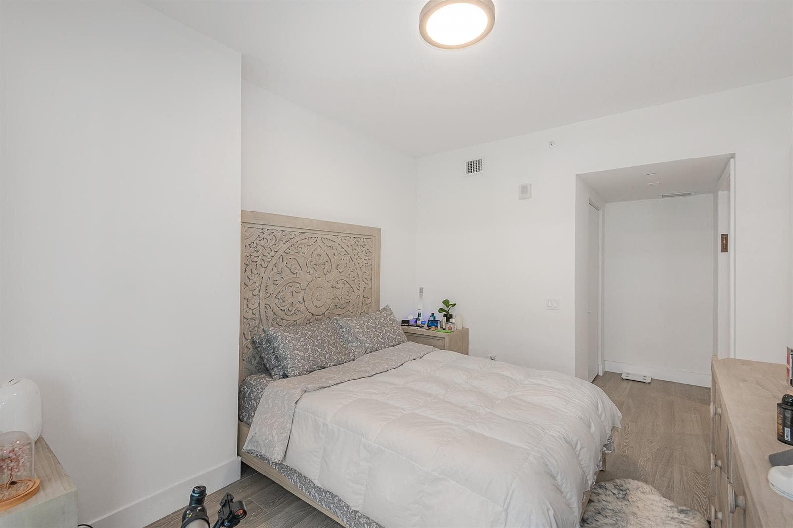 2960 NE 207th Street # 708, Aventura FL 33180 — 30