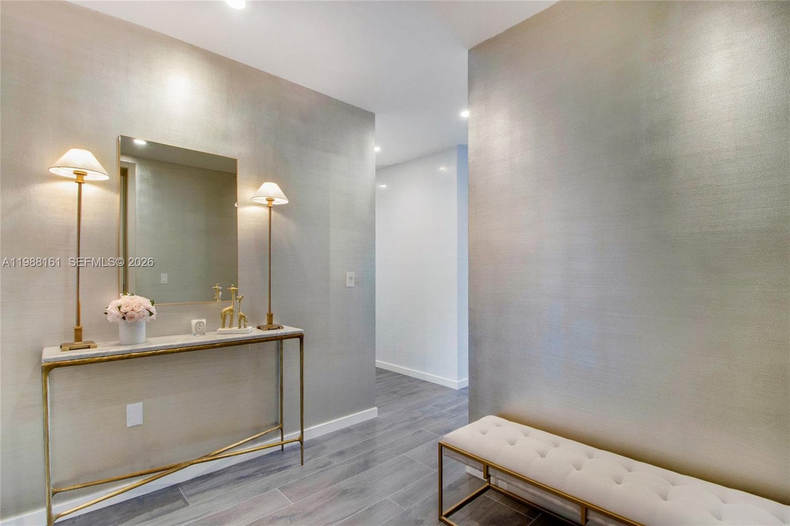 1000 Brickell Plz, Miami FL 33131 — 5