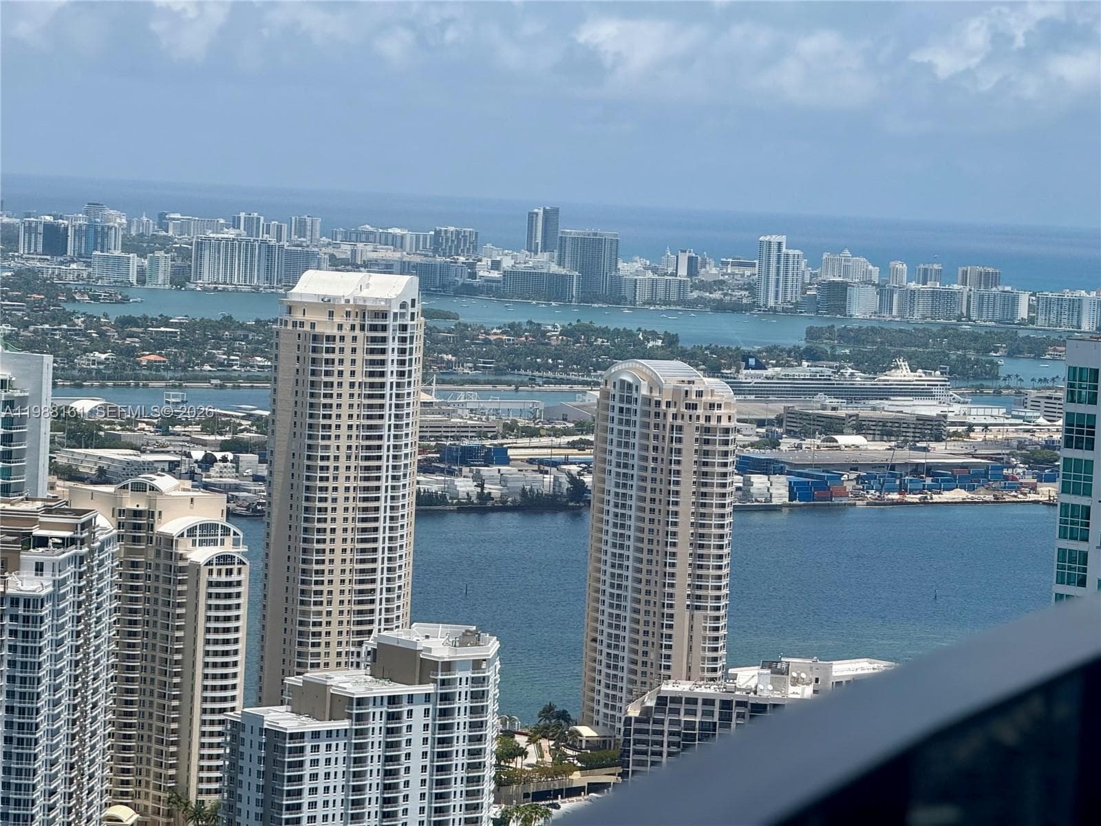1000 Brickell Plz, Miami FL 33131 — 19