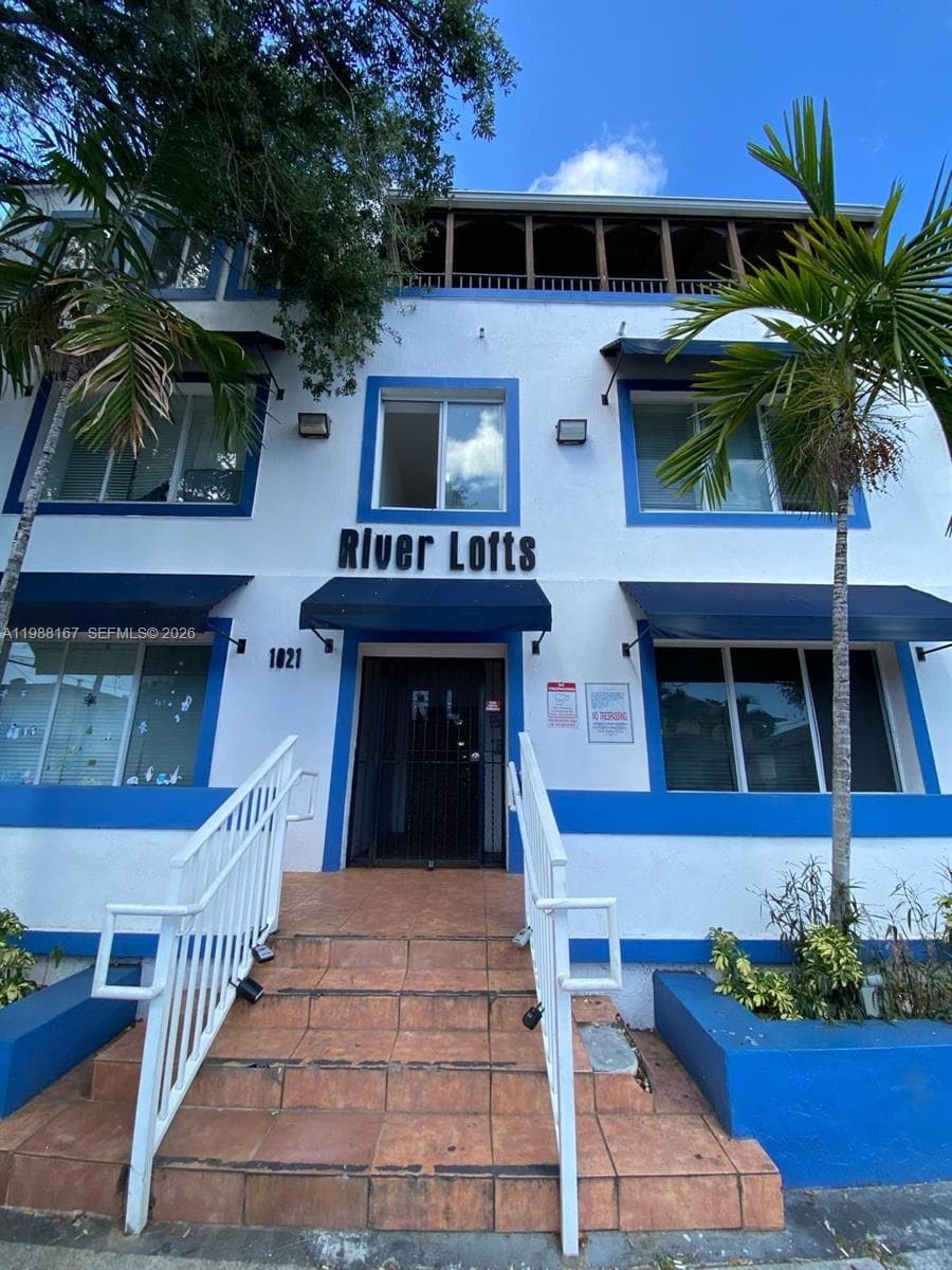 1021 NW 3rd st # 206, Miami FL 33128 — 1