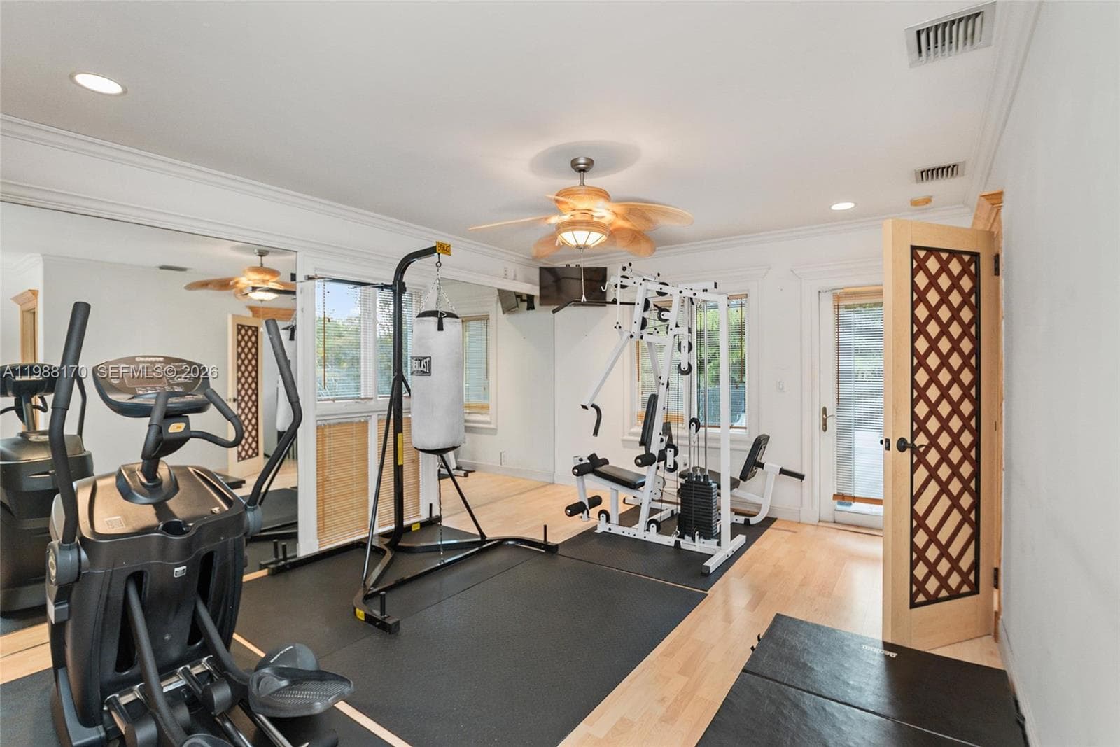 1253 Sorolla Ave, Coral Gables FL 33134 — 23