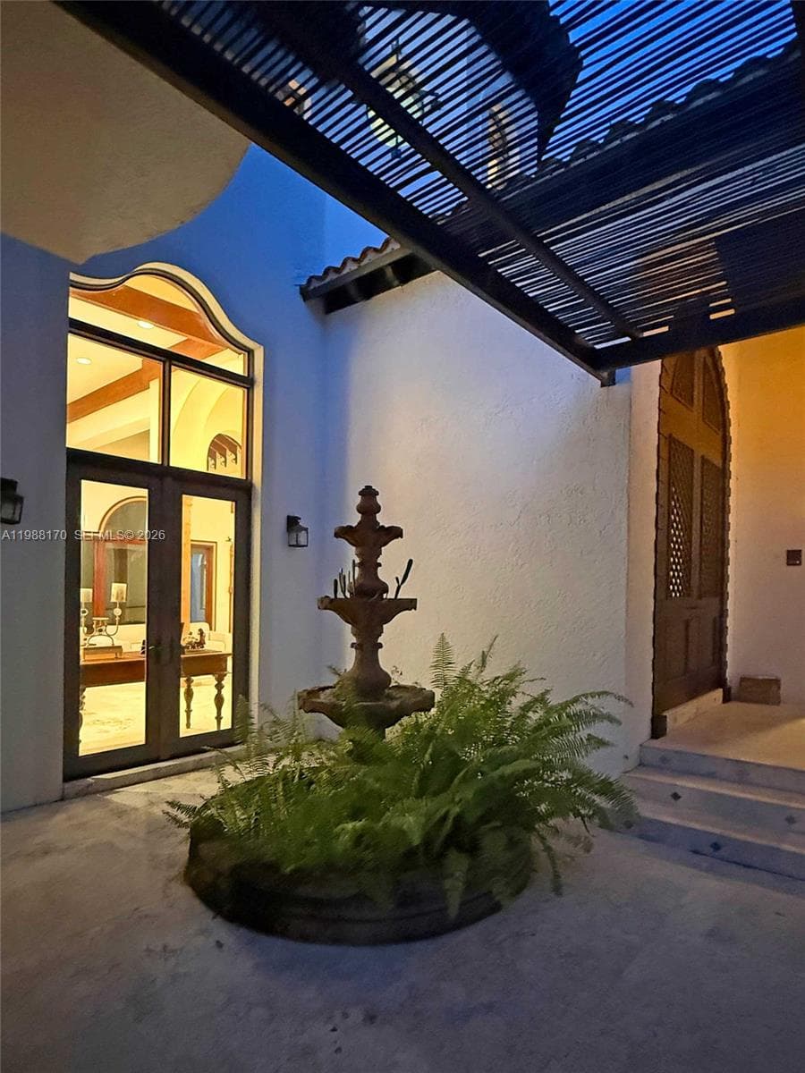 1253 Sorolla Ave, Coral Gables FL 33134 — 6