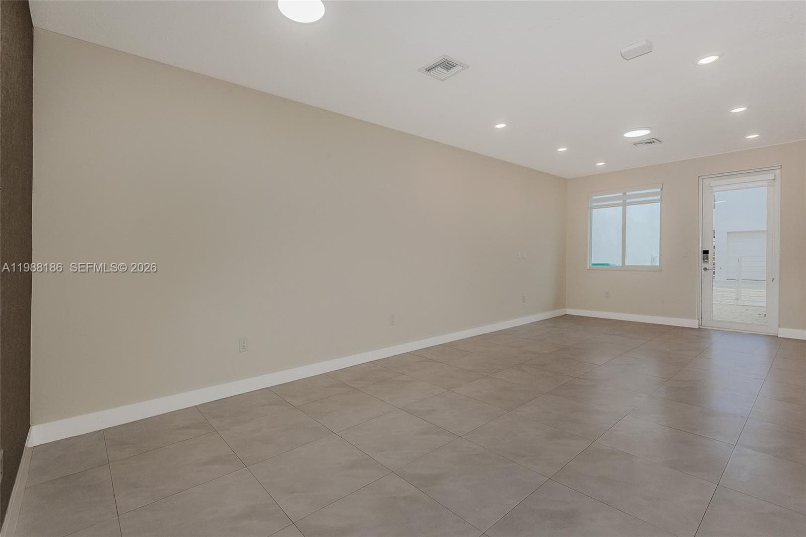 10460 NW 67th St, Doral FL 33178 — 17