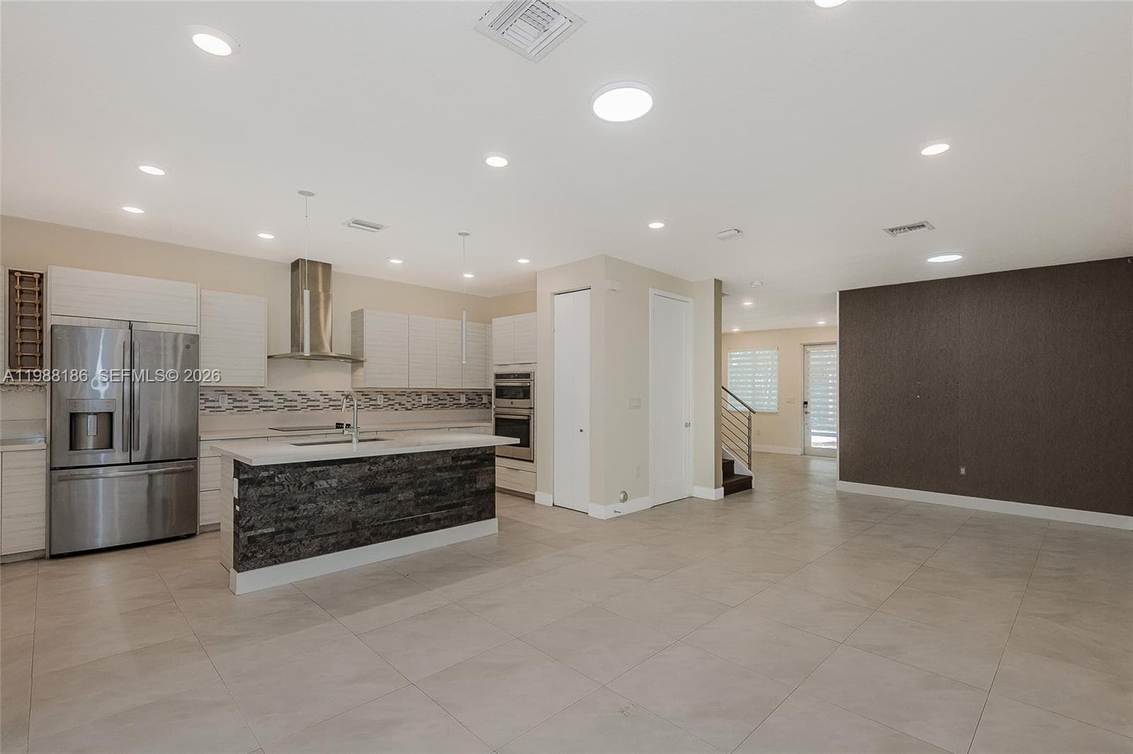 10460 NW 67th St, Doral FL 33178 — 24
