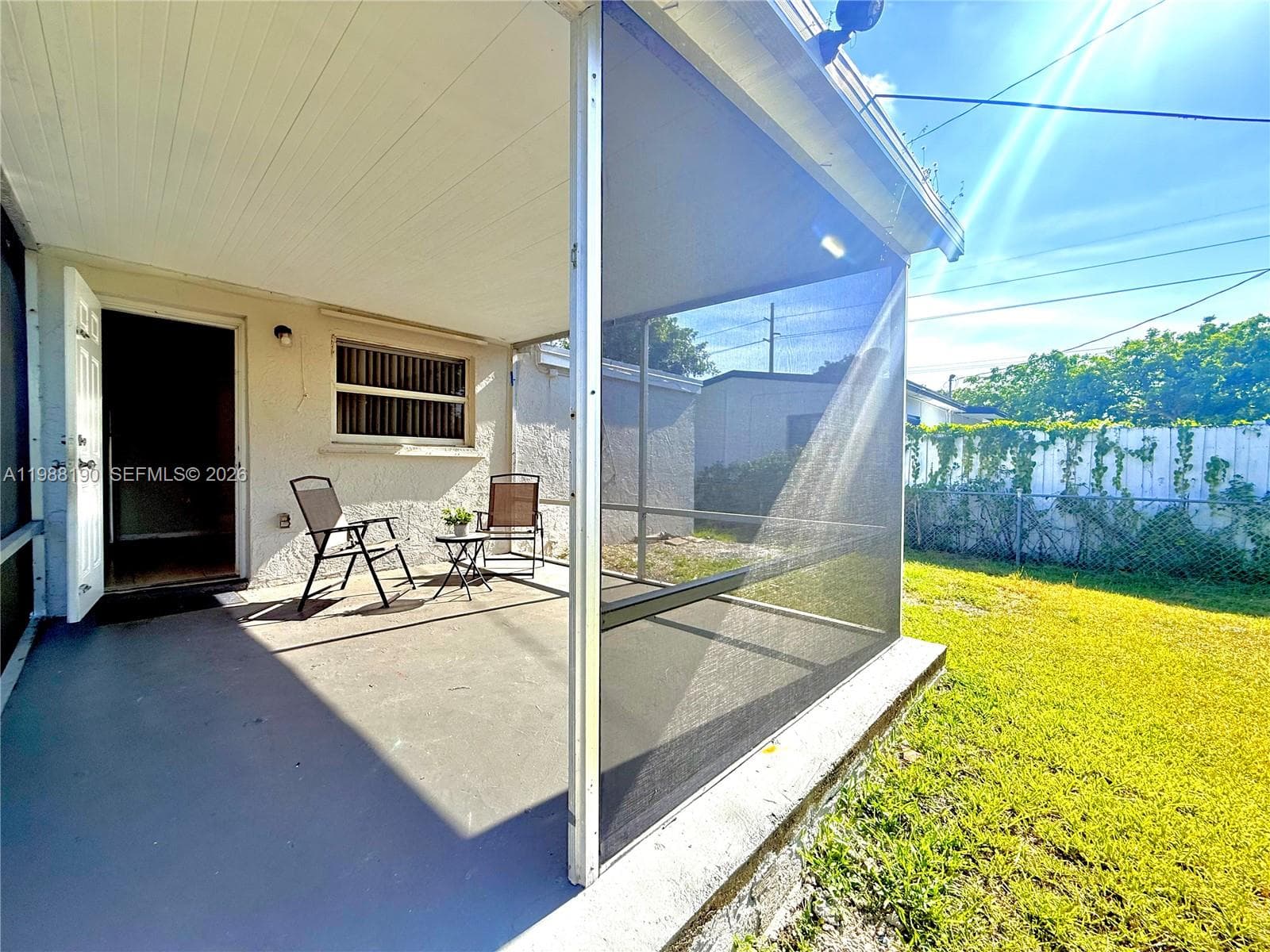 1411 NE 155th Ter, North Miami Beach FL 33162 — 23