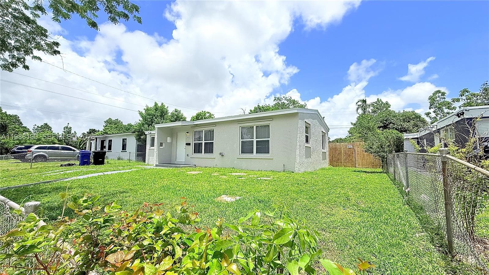 1411 NE 155th Ter, North Miami Beach FL 33162 — 27