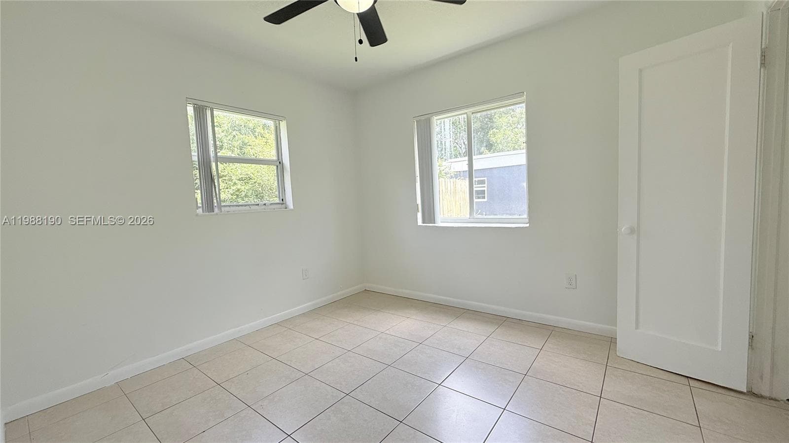 1411 NE 155th Ter, North Miami Beach FL 33162 — 15