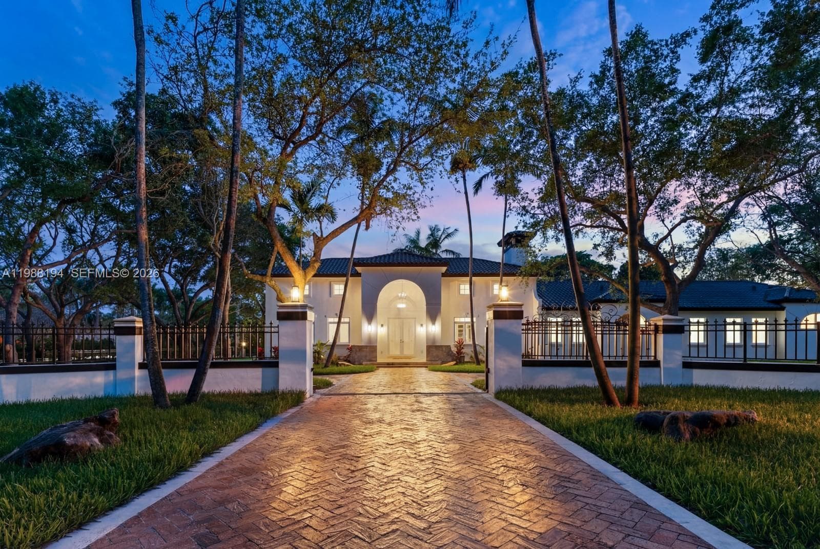 6200 SW 130th Ter, Pinecrest FL 33156 — 52