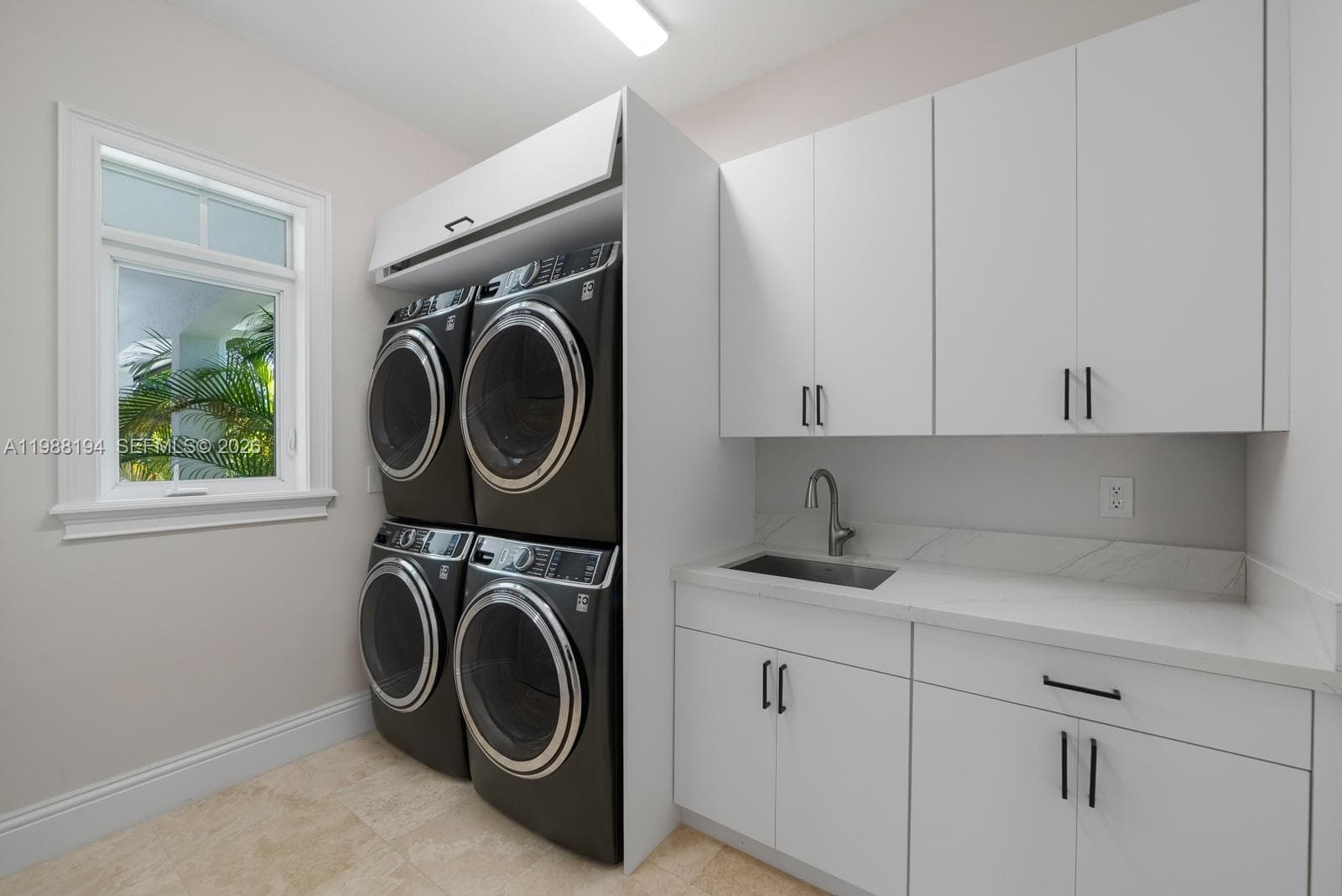6200 SW 130th Ter, Pinecrest FL 33156 — 33