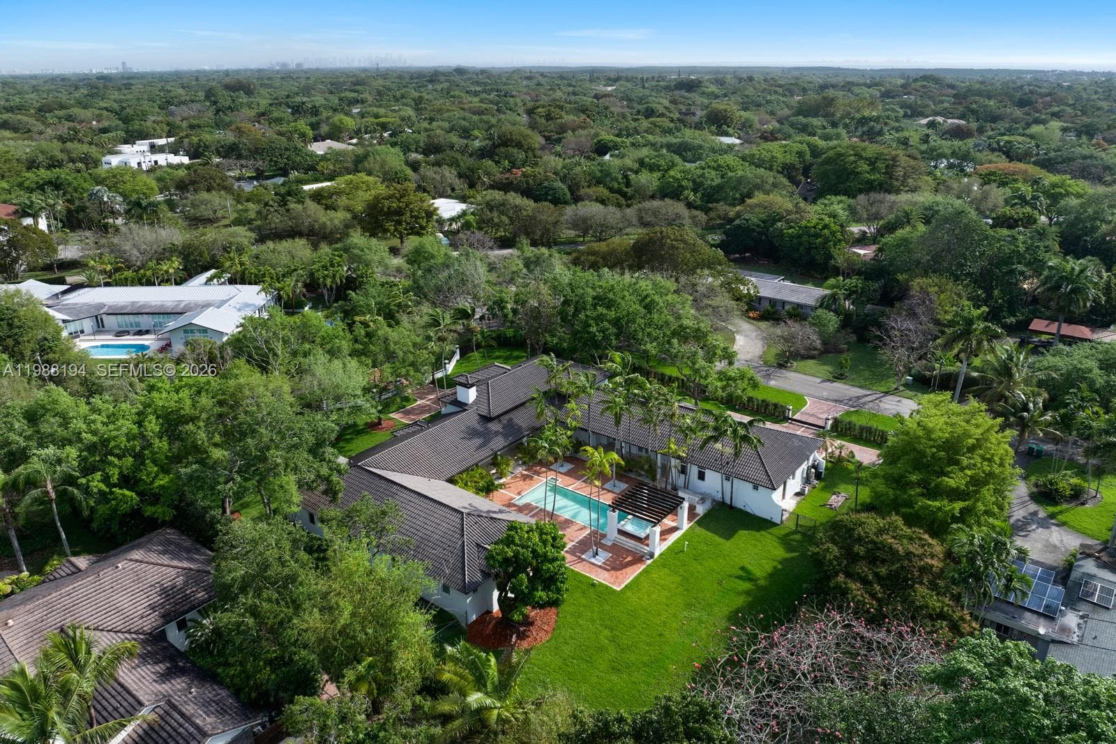 6200 SW 130th Ter, Pinecrest FL 33156 — 55