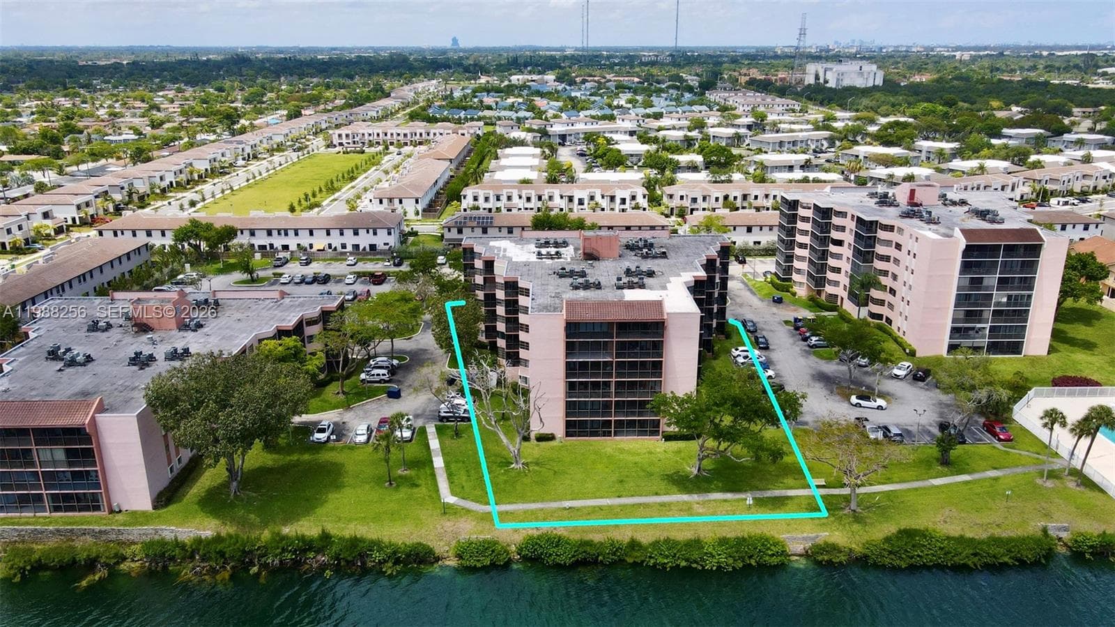 20850 San Simeon Way # 5, Miami FL 33179 — 28