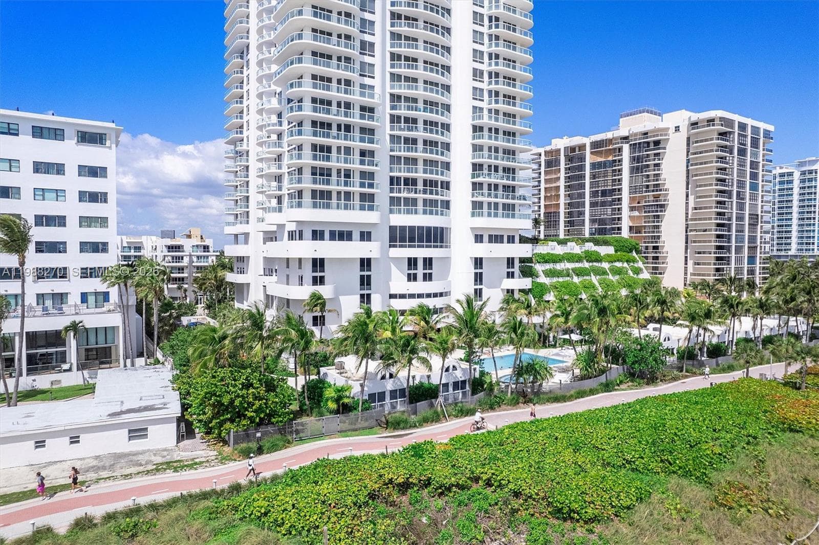6365 Collins Ave # 4307, Miami Beach FL 33141 — 36