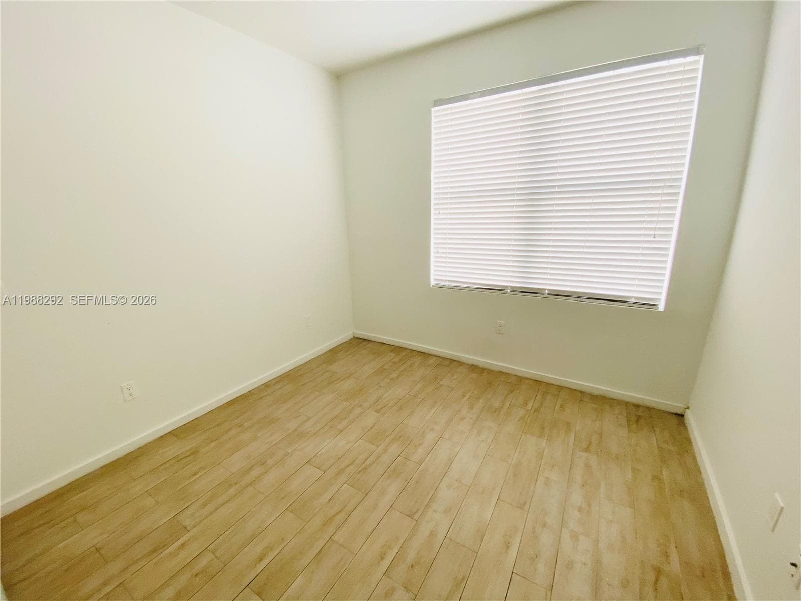 1611 Meridian Ave # 305, Miami Beach FL 33139 — 11