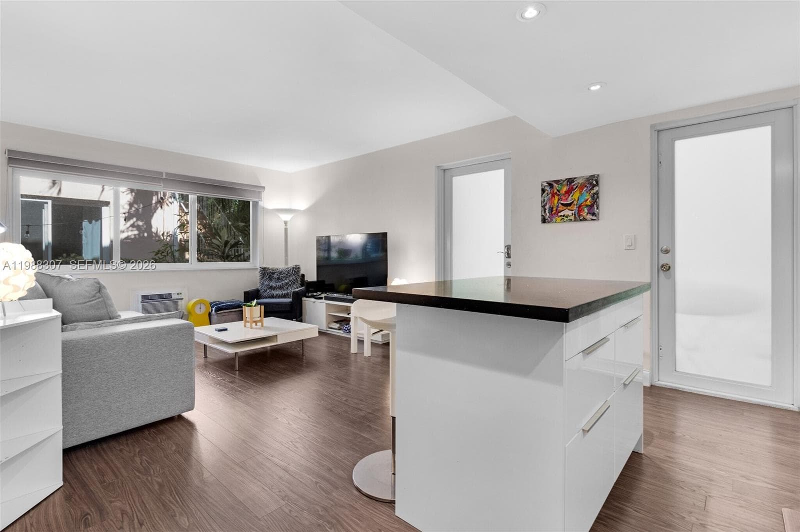 1117 Meridian Ave # 1117, Miami Beach FL 33139 — 2