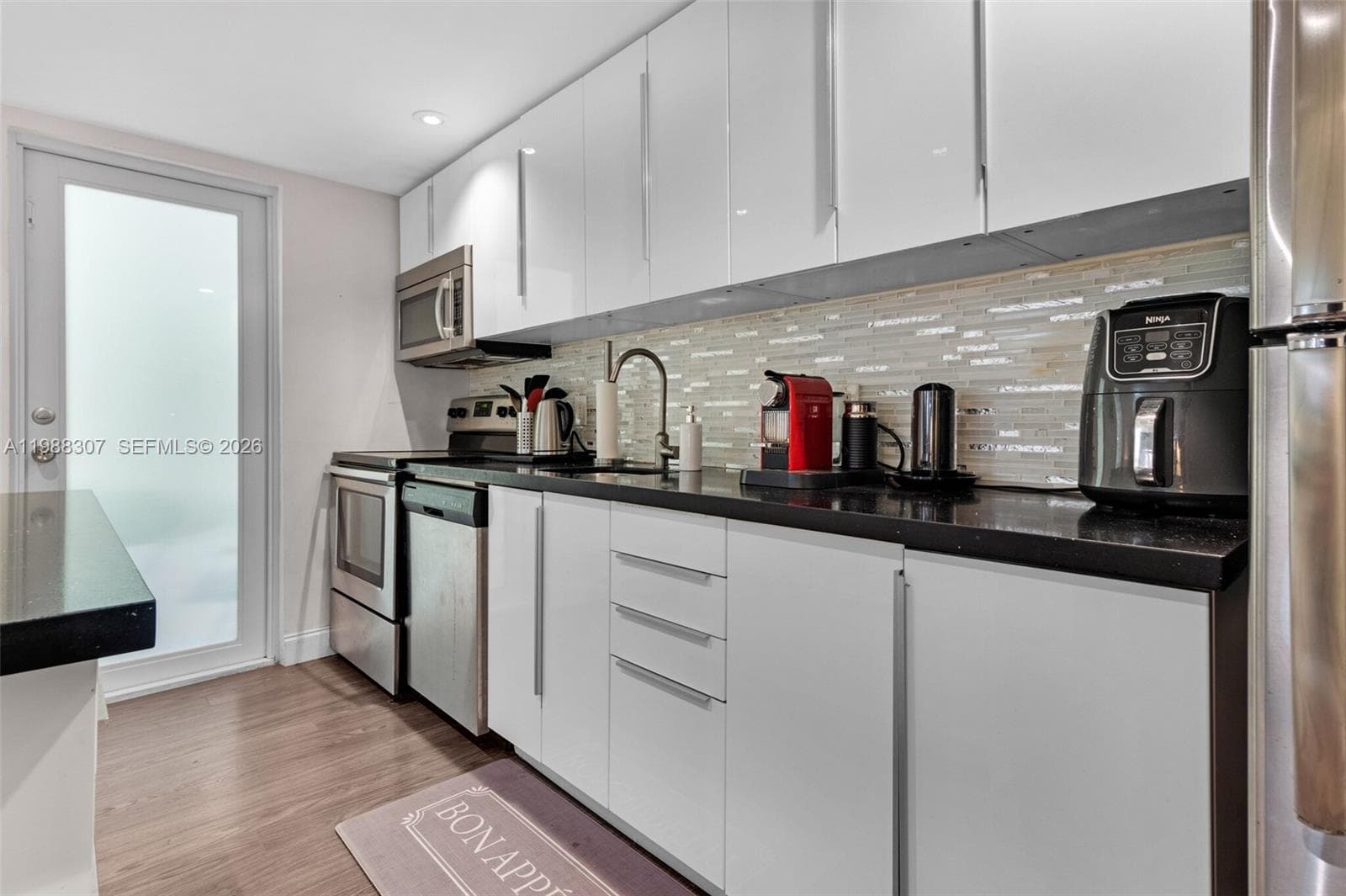 1117 Meridian Ave # 1117, Miami Beach FL 33139 — 9