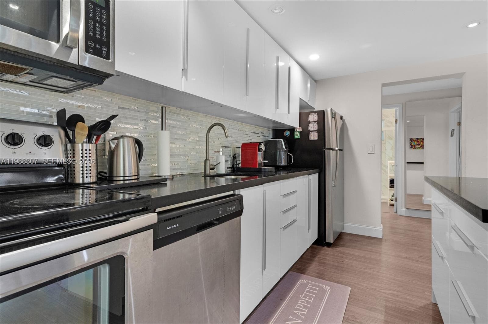 1117 Meridian Ave # 1117, Miami Beach FL 33139 — 10